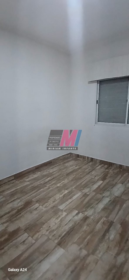 Departamento de 3 ambientes en alquiler en Solano