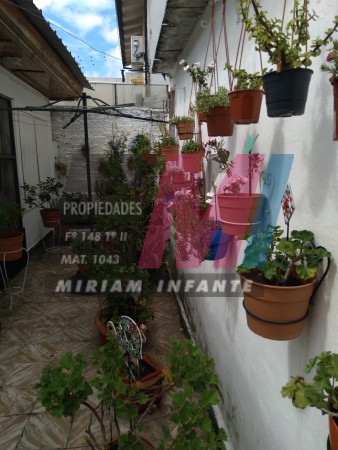 VENTA PH BERNAL EXCELENTE ESTADO TRES AMBIENTES