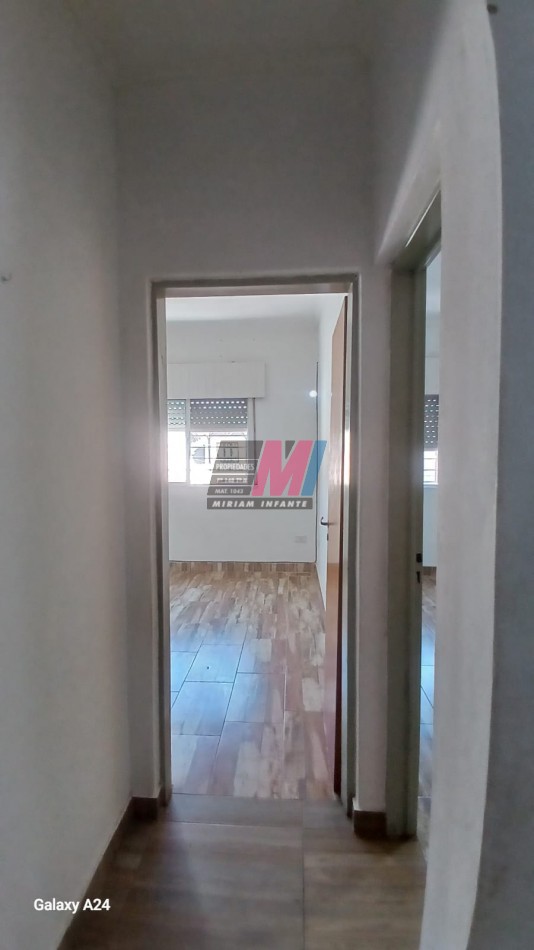 Departamento de 3 ambientes en alquiler en Solano
