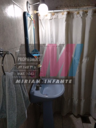 VENTA PH BERNAL EXCELENTE ESTADO TRES AMBIENTES