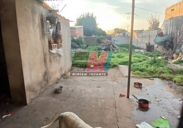 CSA CON TERRENO EN VENTA